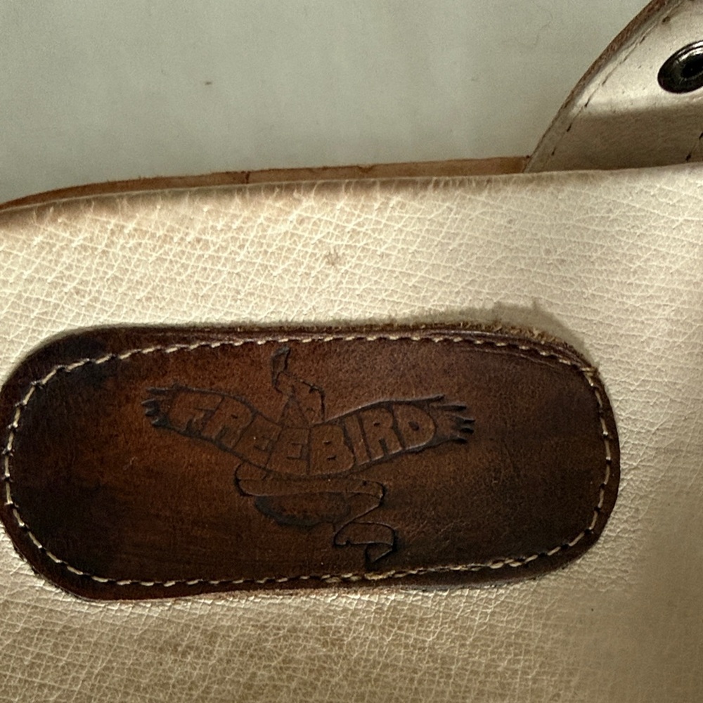 Freebird Stylish Tan Sandals sz 8 - Picture 2 of 4